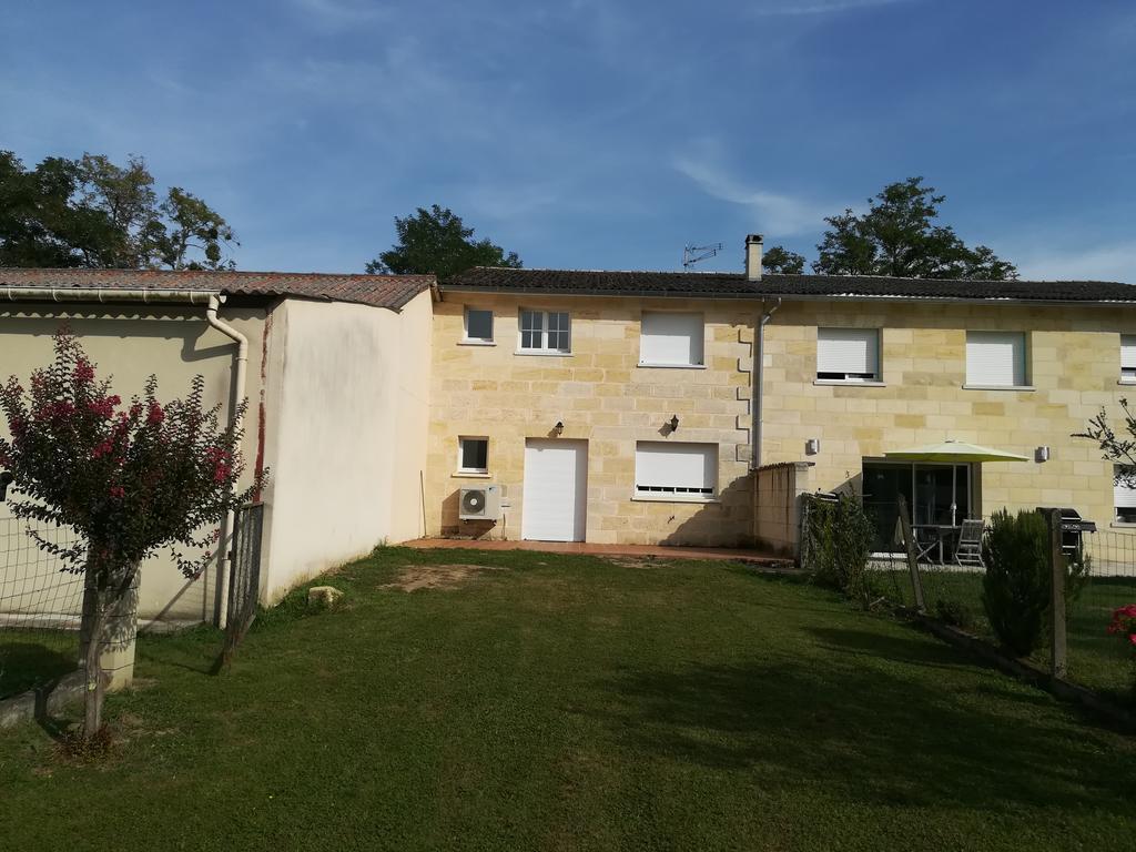 Gite Du Vignoble Sidky Lussac  Luaran gambar